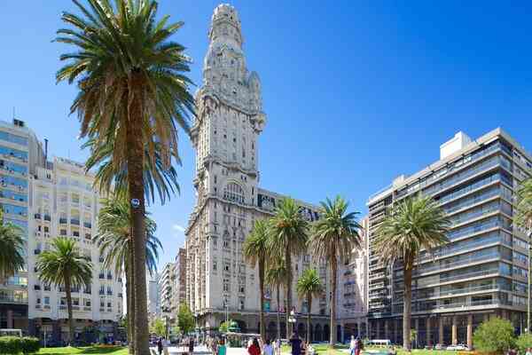 64780-Montevideo-1-compressed